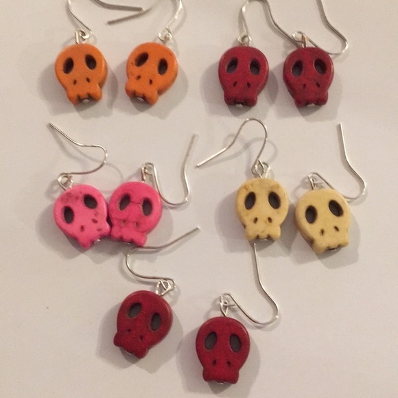 Hand Crafted Jewelry - Set of 5 Skull Earrings (N)
